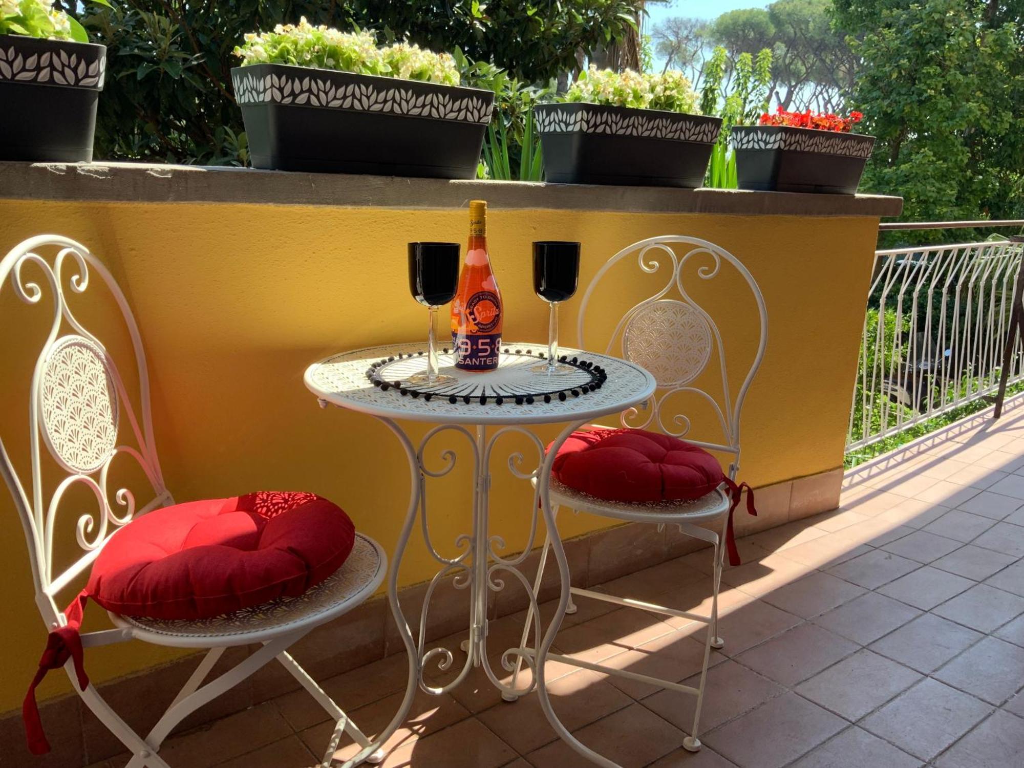 Home K&Y Elite Pineta Rome Exterior photo